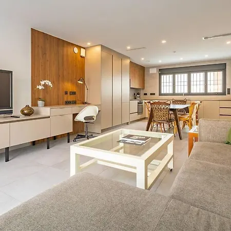 Bajeles Center Deluxe Apartamento